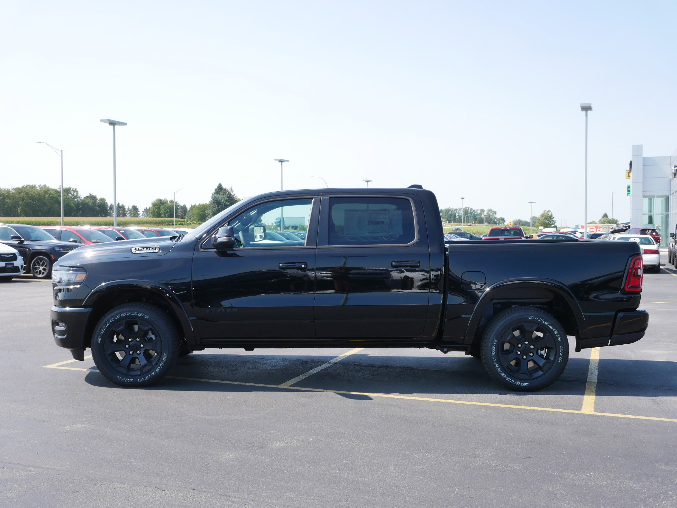 2025 Ram 1500 Big Horn Lone Star photo 3