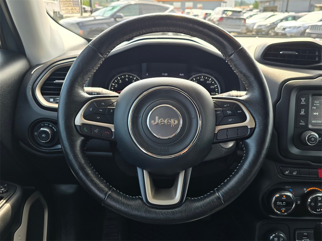 2017 Jeep Renegade Trailhawk photo 17
