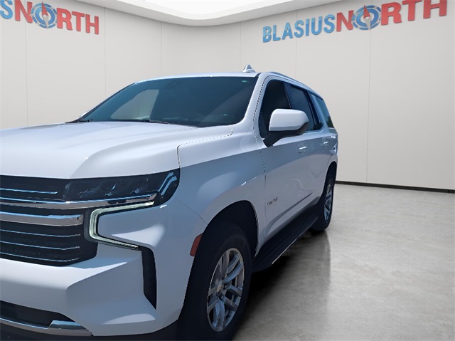 2021 Chevrolet Tahoe LT photo 2