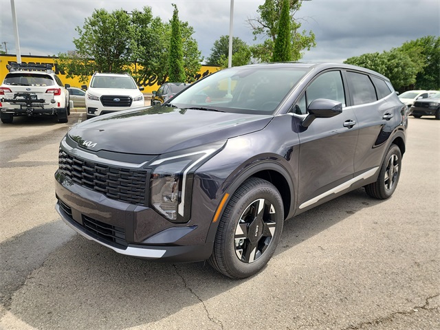 2026 Kia Sportage LX photo 4