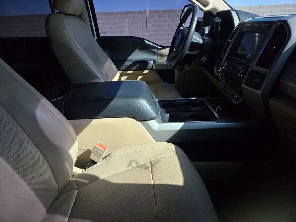 2018 Ford F-250 Lariat photo 4