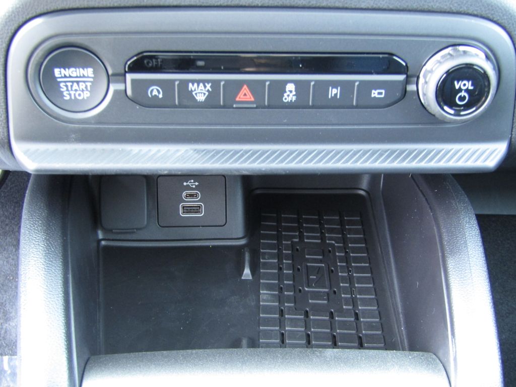 2025 Ford Bronco Sport Outer Banks photo 24