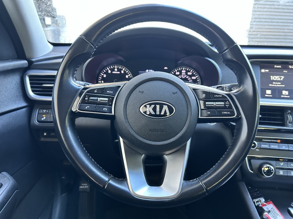 2020 Kia Optima S photo 6