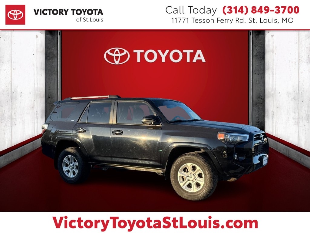 2023 Toyota 4Runner SR5 Premium's photo