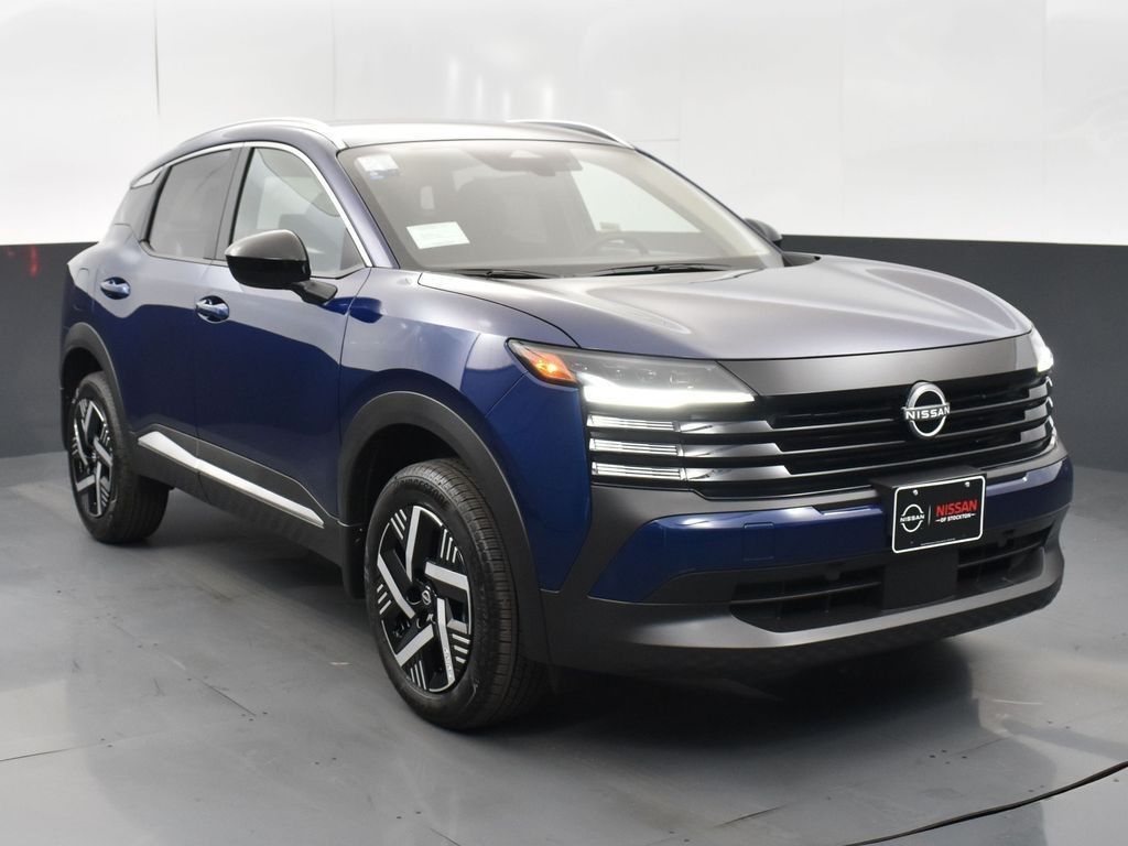 2026 Nissan KICKS SV's photo