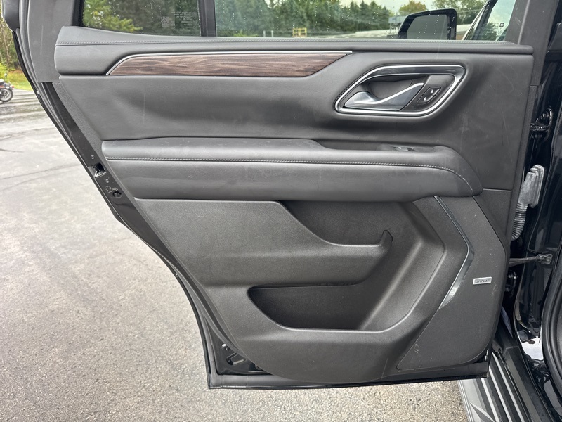 2022 Chevrolet Tahoe LT photo 32