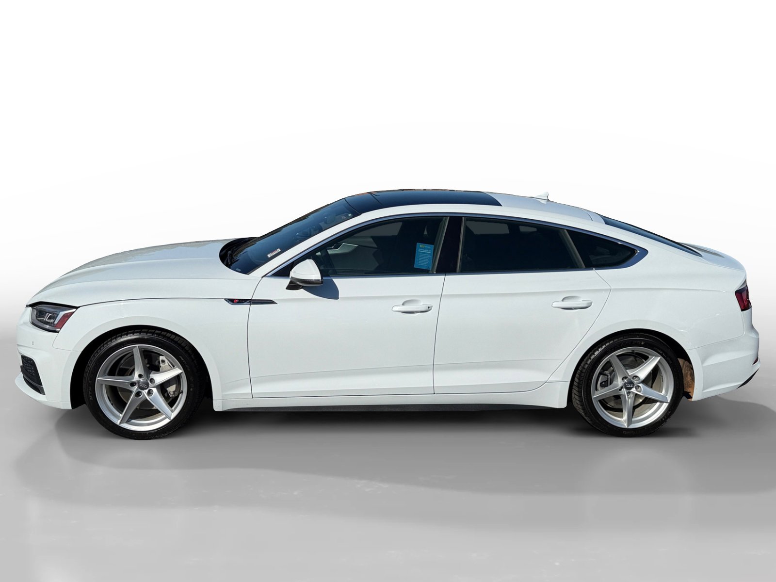 2019 Audi A5 Premium Plus photo 2