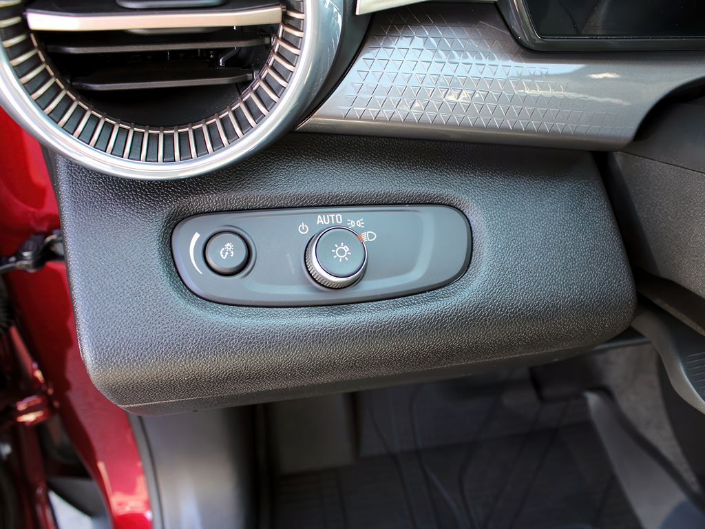 2024 Chevrolet Trax ACTIV photo 9