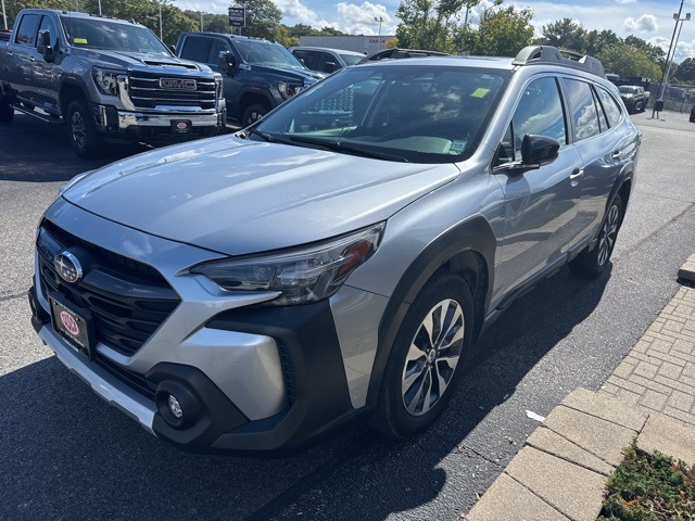 2023 Subaru Outback Limited photo 3