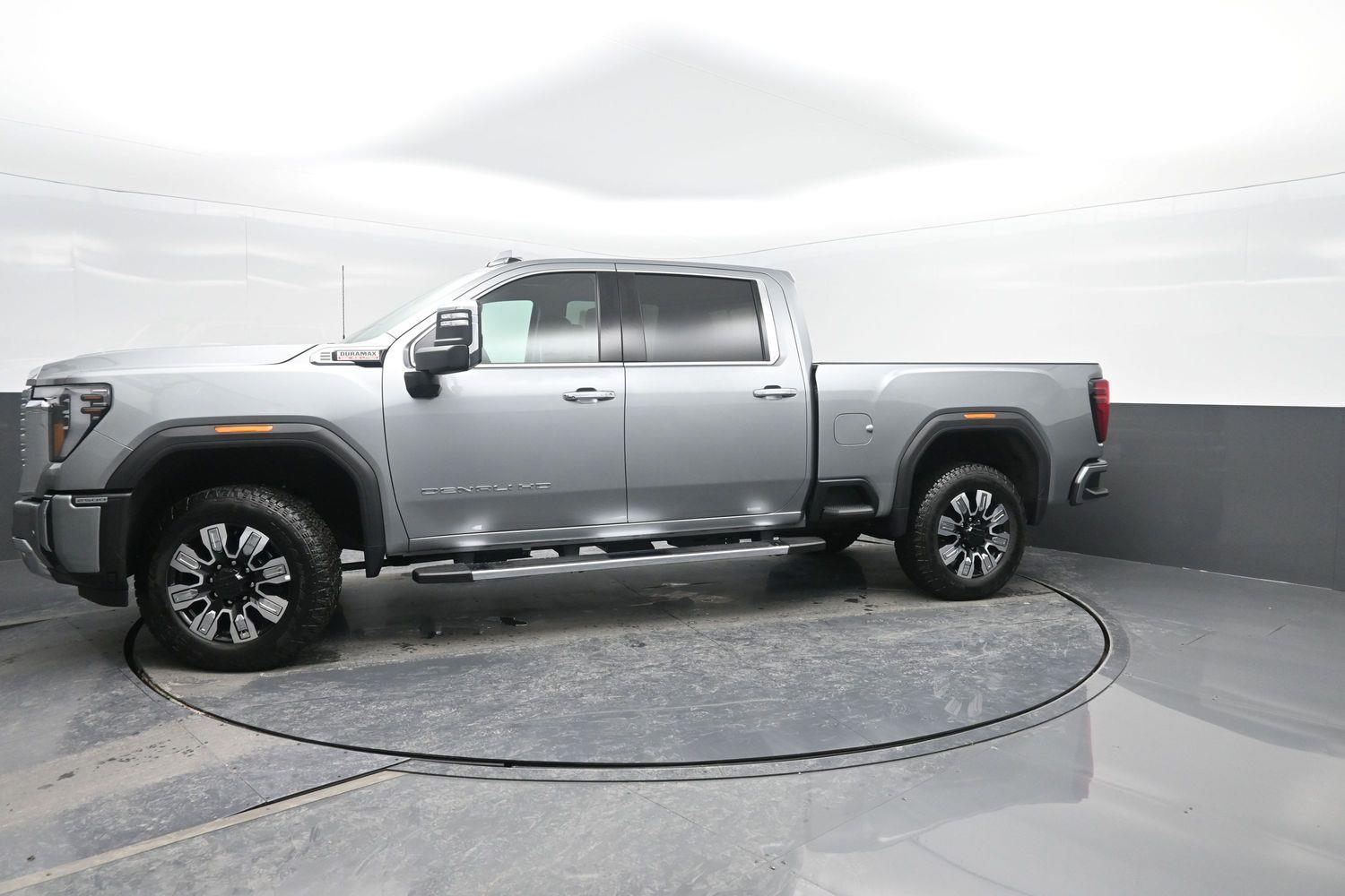 2025 GMC Sierra 2500HD Denali's photo