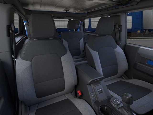 2025 Ford Bronco Base photo 10