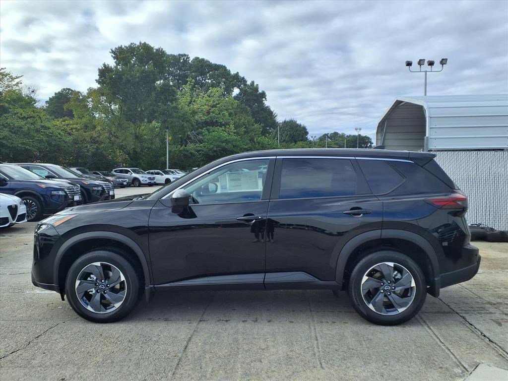 2026 Nissan Rogue SV photo 5