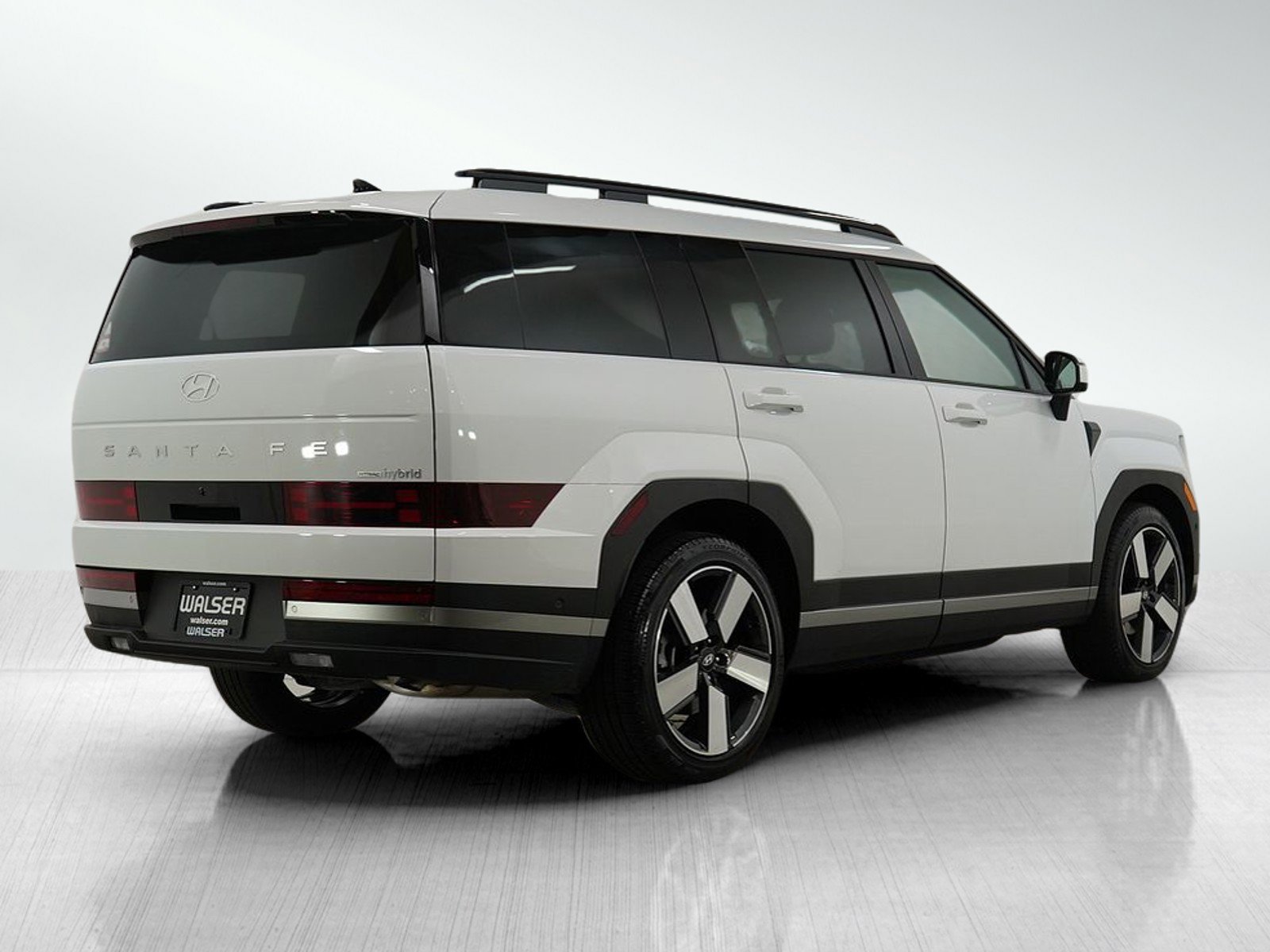 2025 Hyundai Santa Fe Limited photo 4