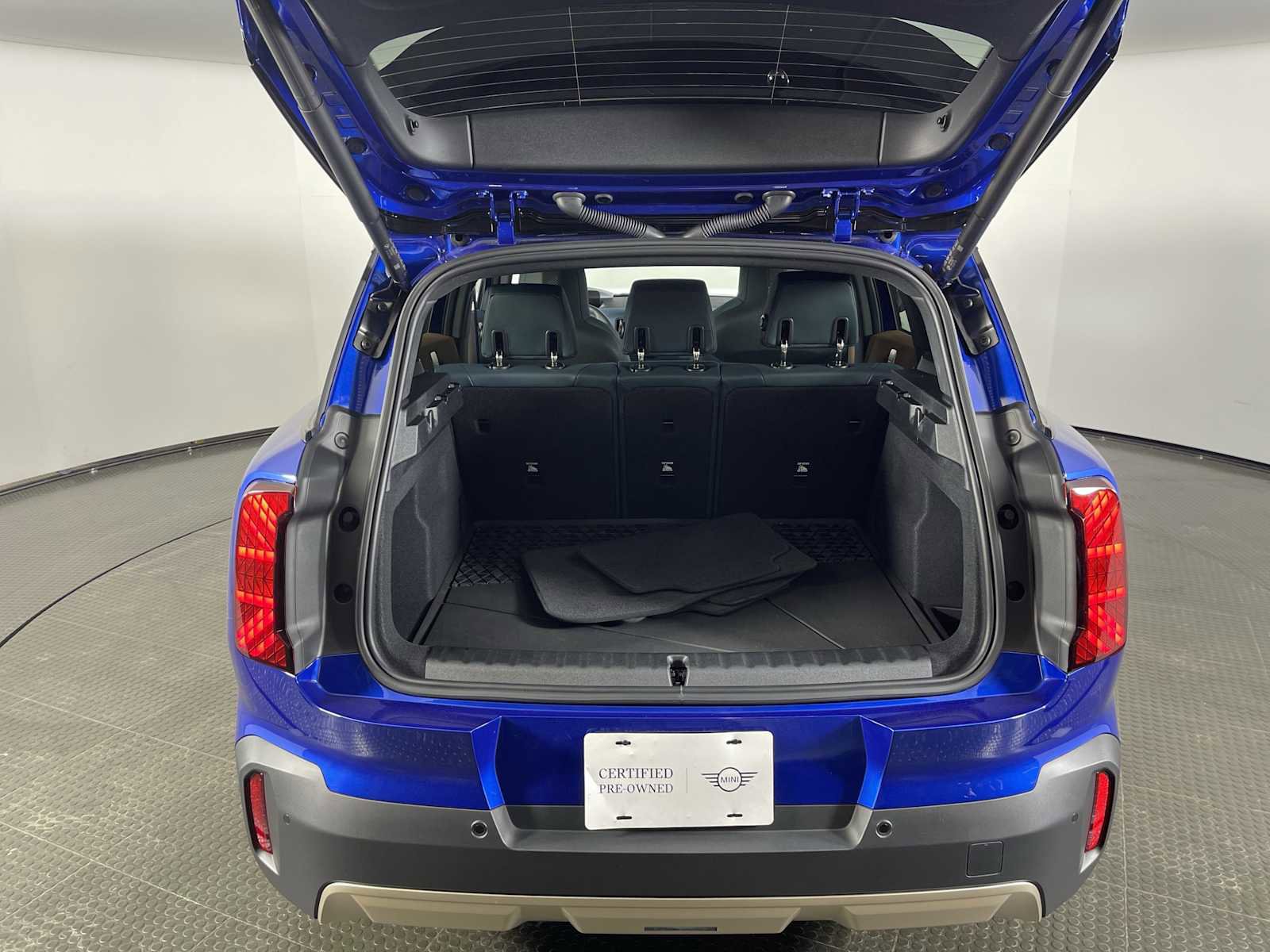 2025 Mini Cooper S ALL4 photo 16