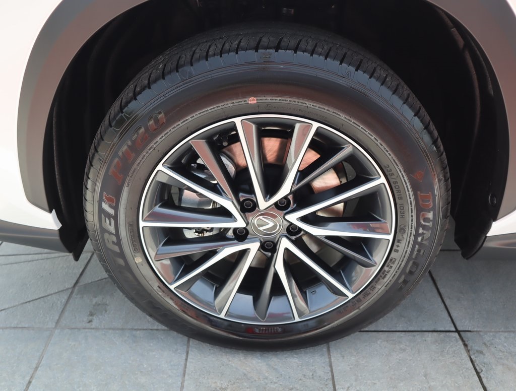 2025 Lexus NX 350 photo 9