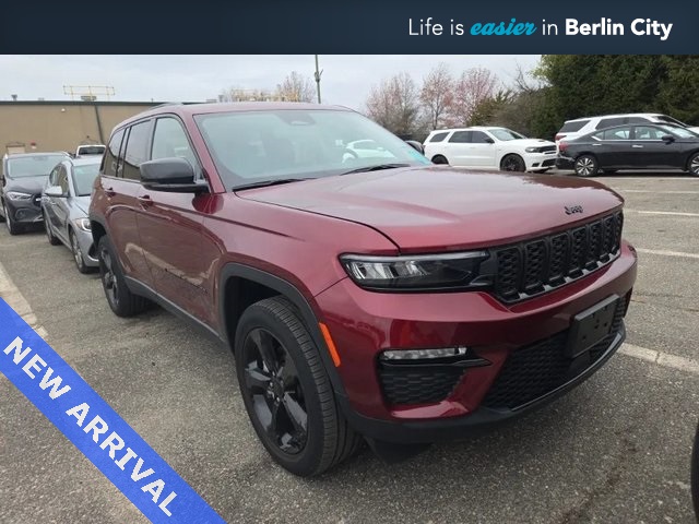 2023 Jeep Grand Cherokee Limited's photo