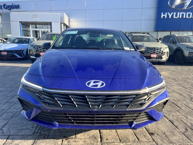 2026 Hyundai Elantra SEL Sport photo 2