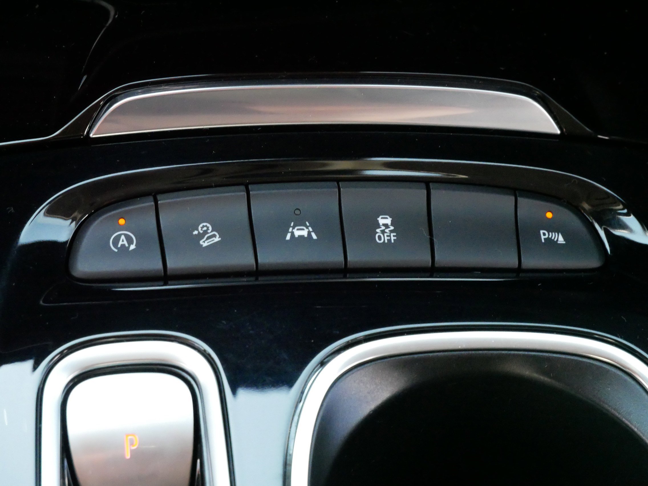 2021 Buick Envision Essence photo 31