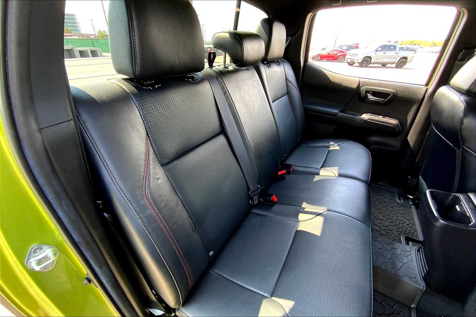2022 Toyota Tacoma TRD Pro photo 18