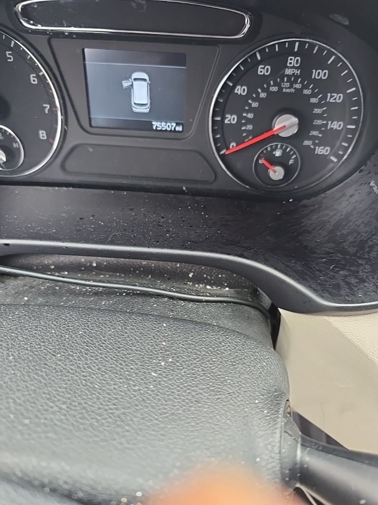 2019 Kia Sorento LX photo 2