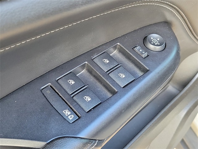 2013 Cadillac SRX Base photo 17