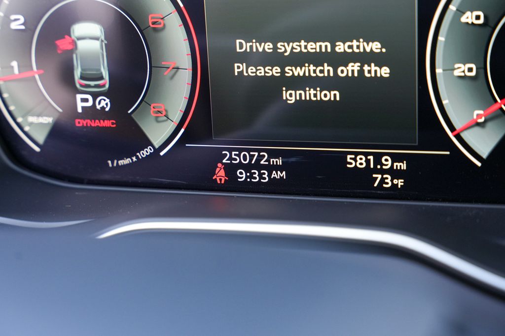 2022 Audi Q5 40 Premium Plus photo 24