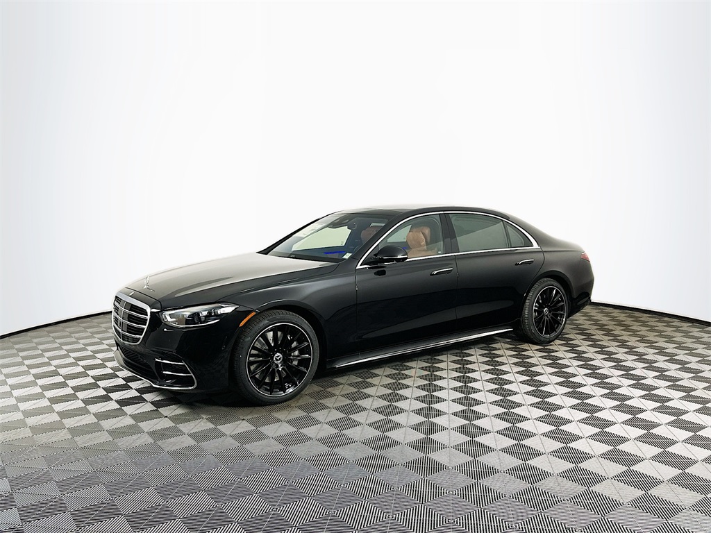 2026 Mercedes Benz S 580 4MATIC photo 2