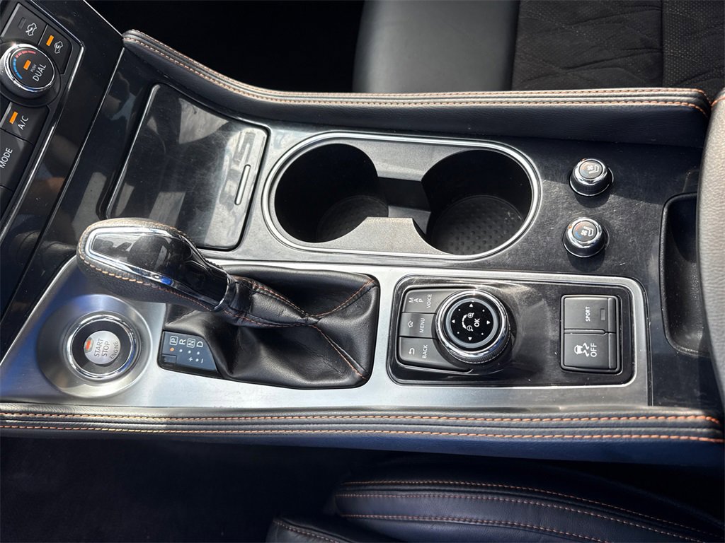 2020 Nissan Maxima SR photo 25
