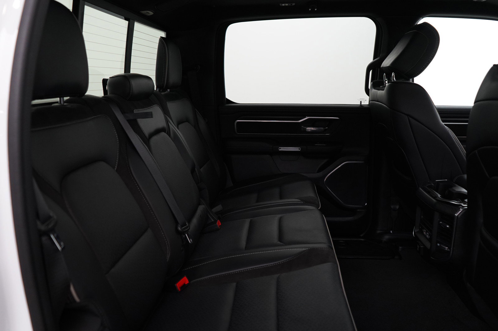 2024 Ram 1500 Laramie photo 11