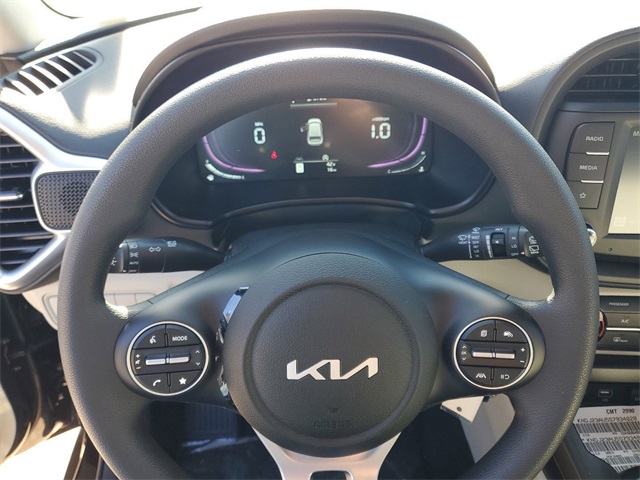 2025 Kia Soul LX photo 11
