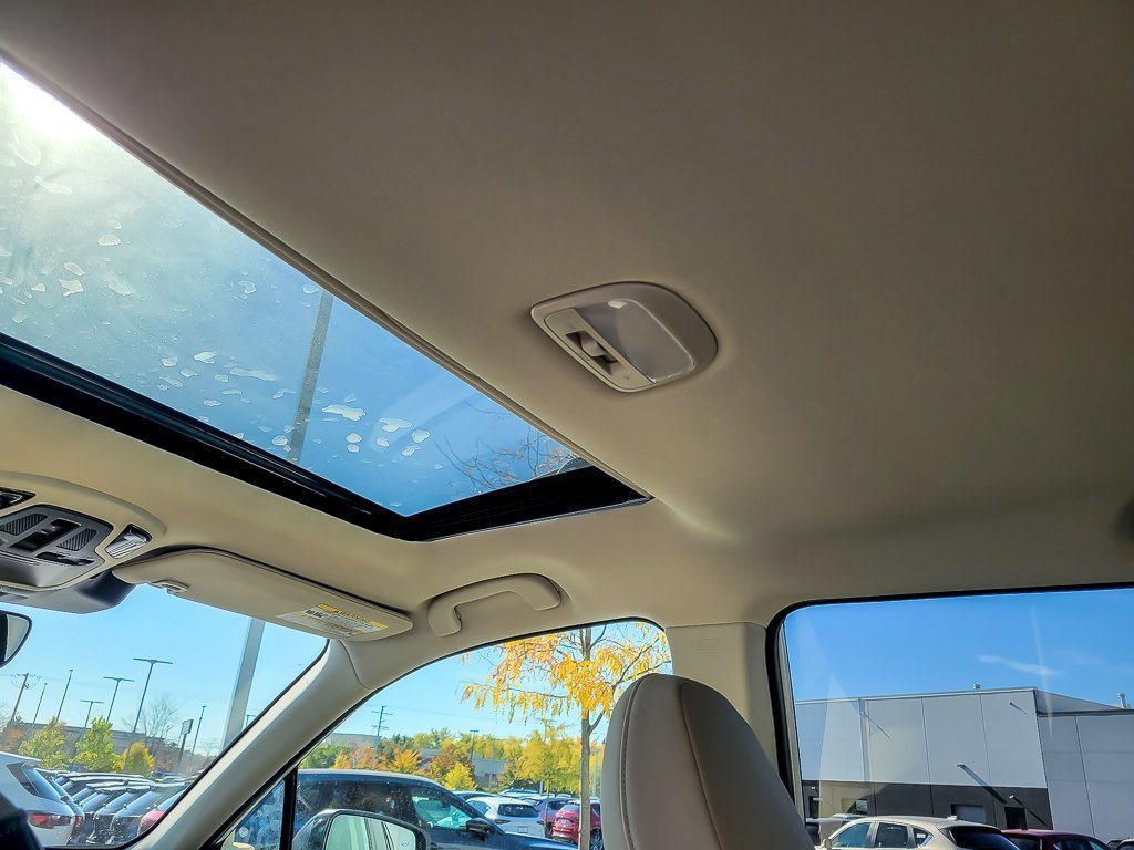 2025 SUBARU OUTBACK - Image 11