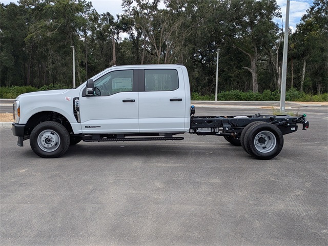 2026 Ford F-350 photo 6