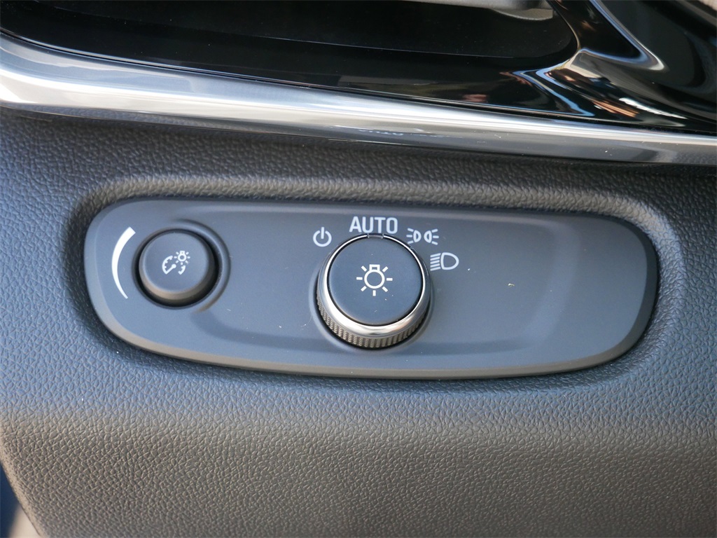2024 Buick Envista Avenir photo 23