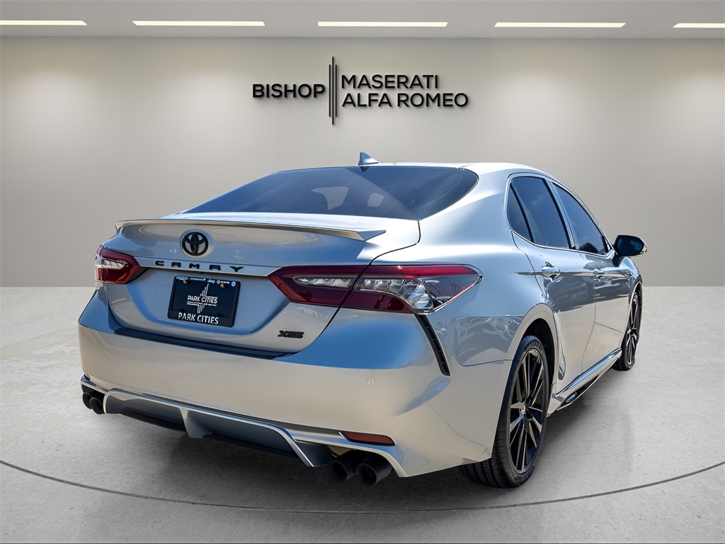 2022 Toyota Camry XSE photo 3