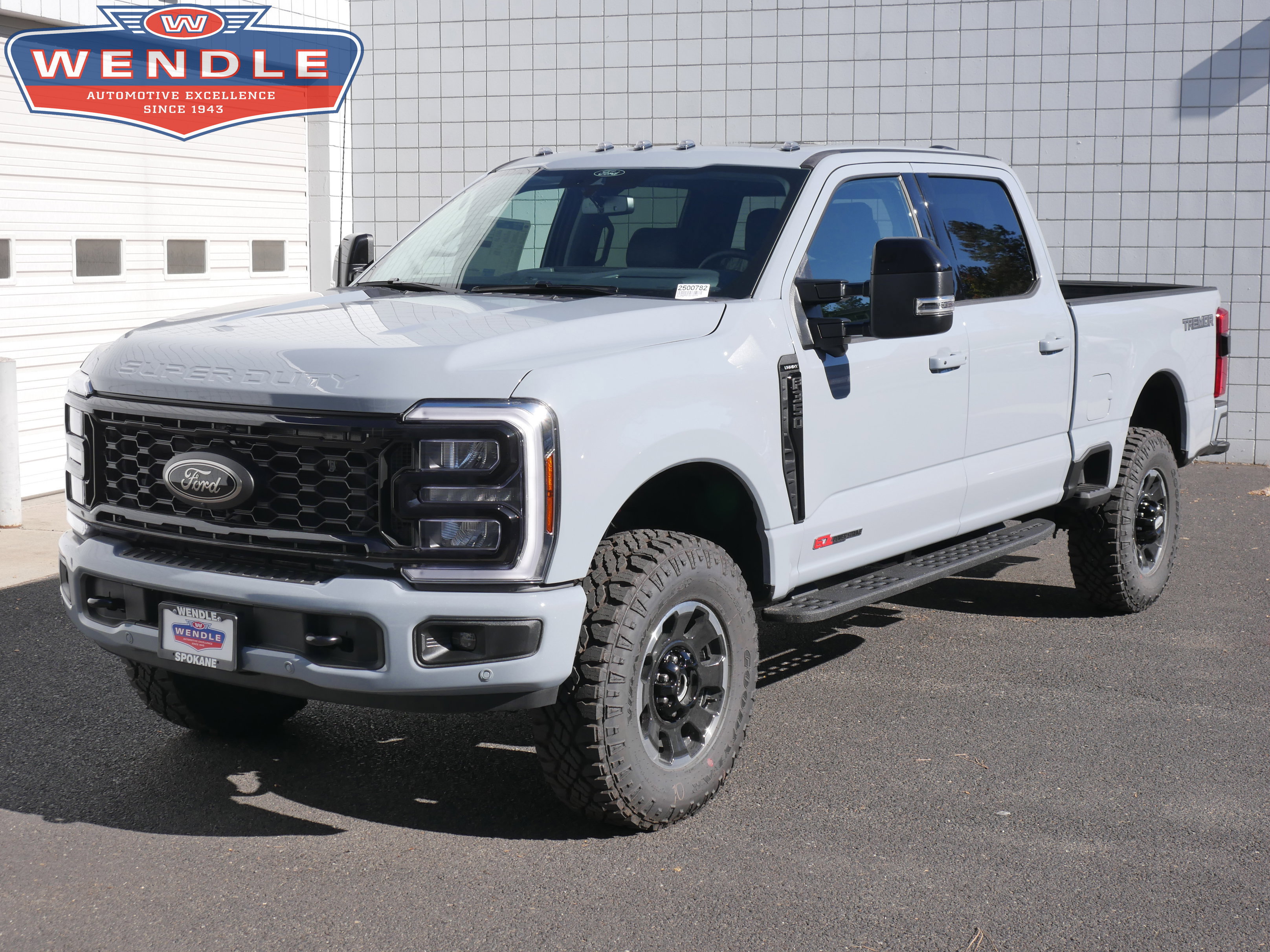 2026 Ford F-350 Super Duty Lariat's photo