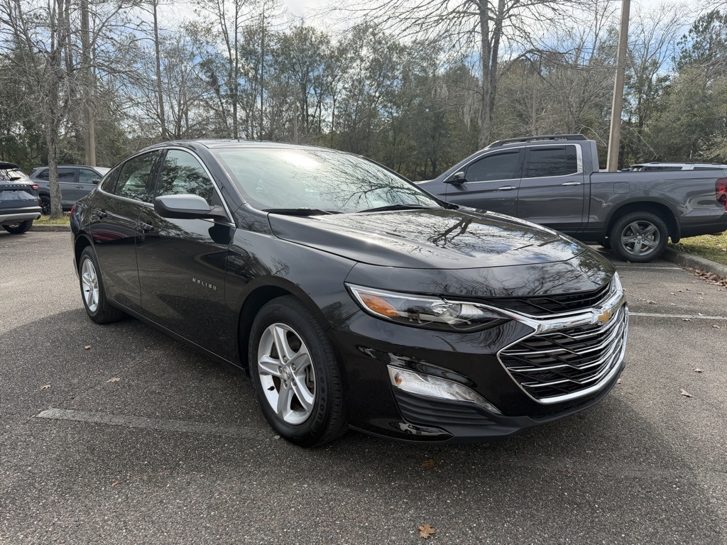 2024 Chevrolet Malibu 1LT's photo