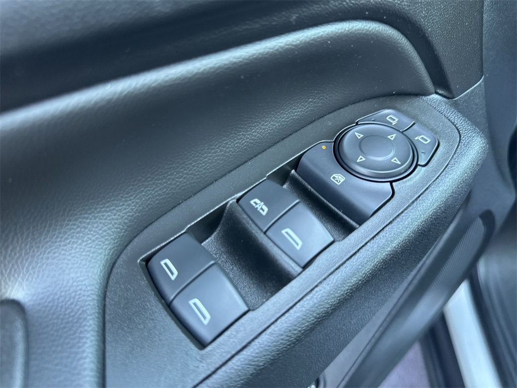 2022 Chevrolet Equinox LT photo 18