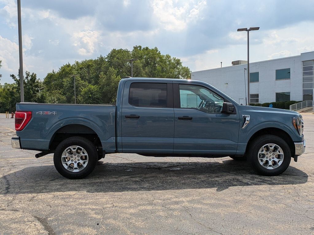 2023 Ford F-150 XLT photo 8