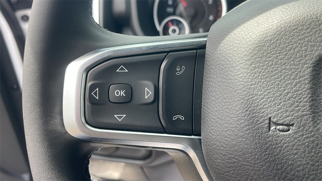 2025 Ram 3500 Big Horn photo 19