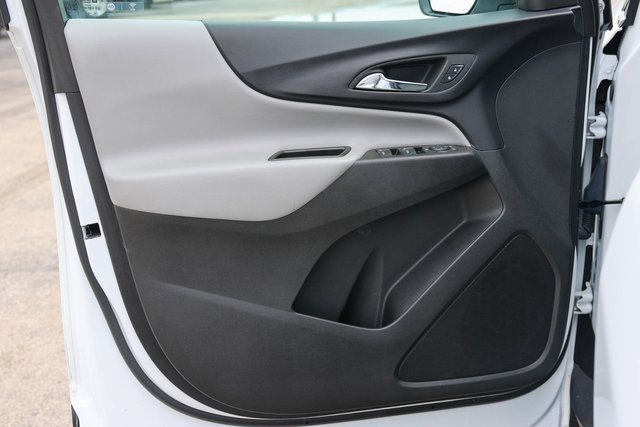 Used 2023 Summit White Chevrolet LT image 10