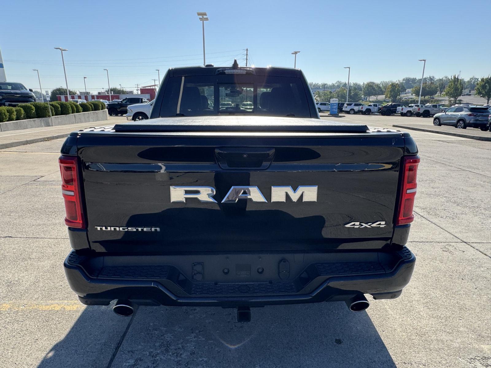 2025 Ram 1500 photo 48