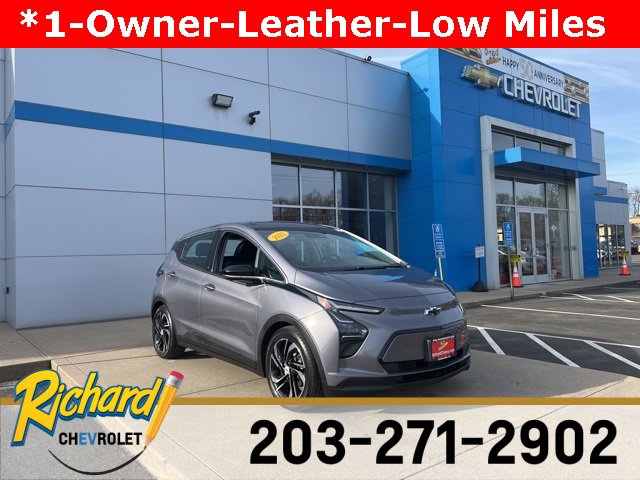 2022 Chevrolet Bolt EV 2LT's photo