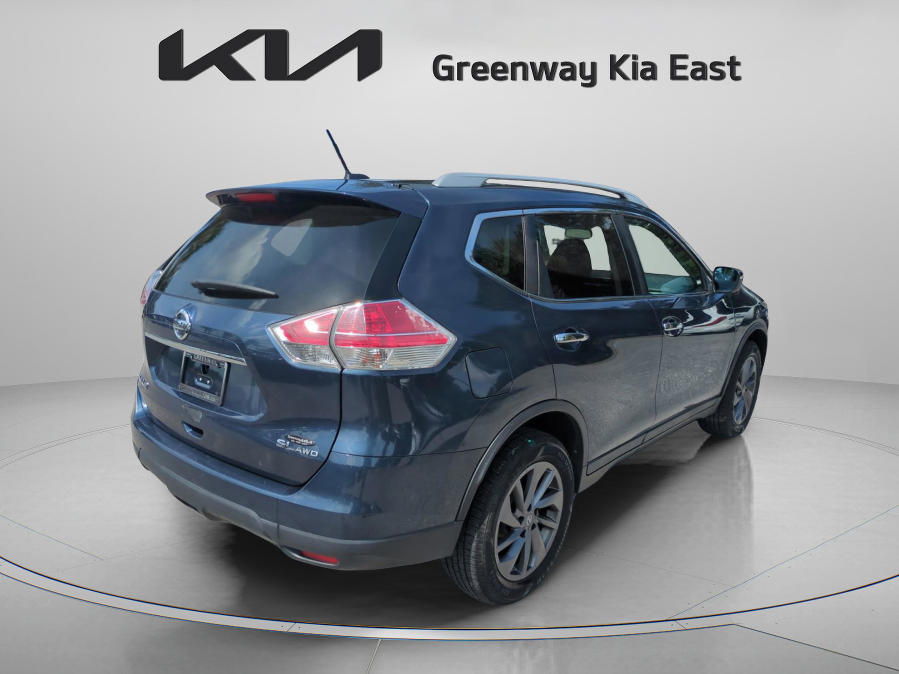 2016 Nissan Rogue SL photo 7