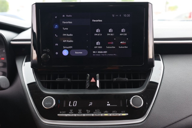 2024 Toyota Corolla LE photo 25