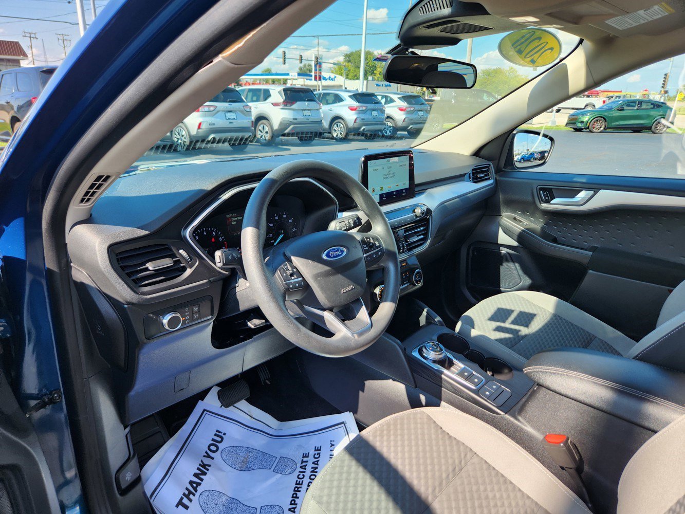 2020 Ford Escape SE photo 2