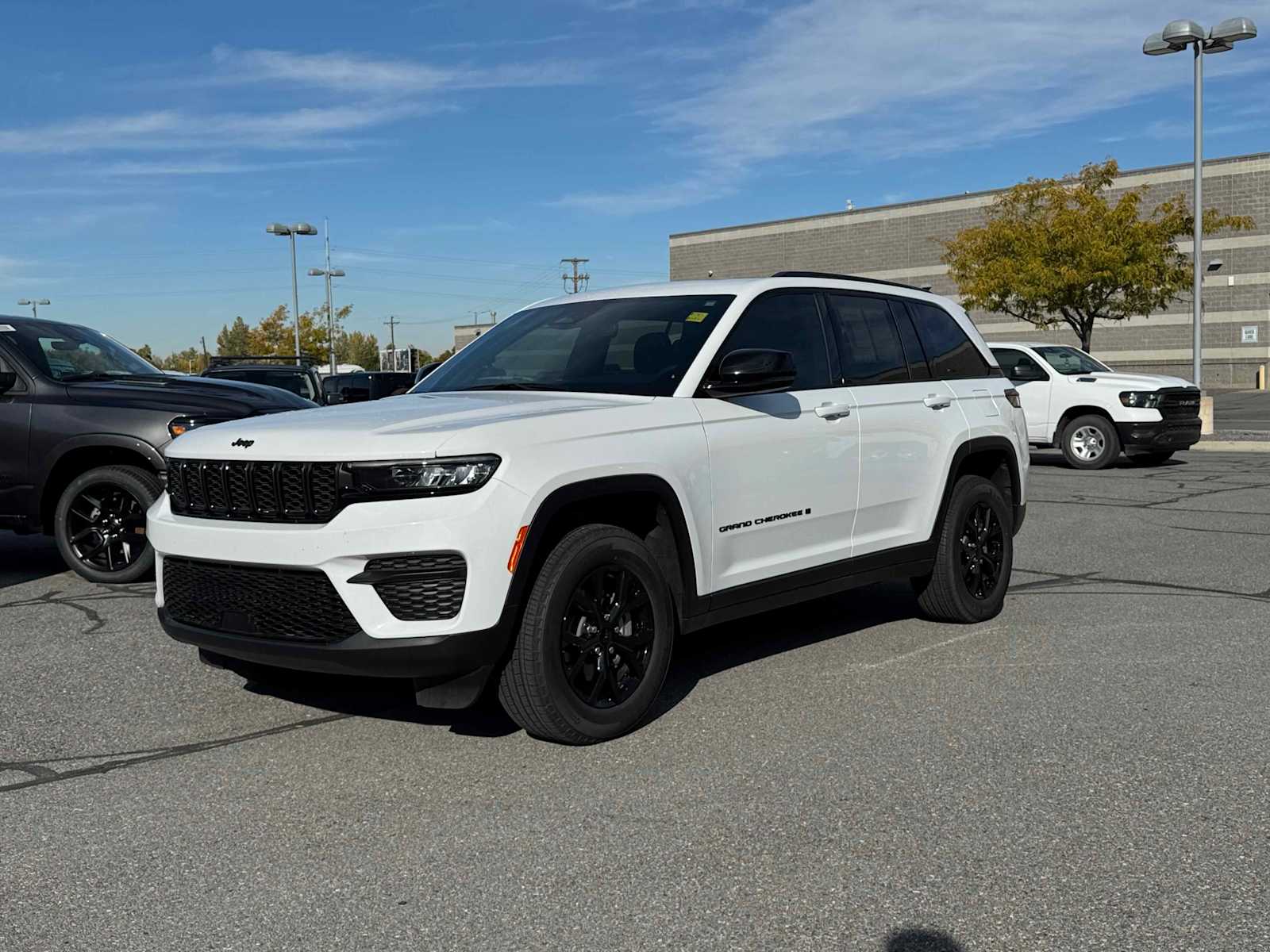 2024 Jeep Grand Cherokee Altitude's photo