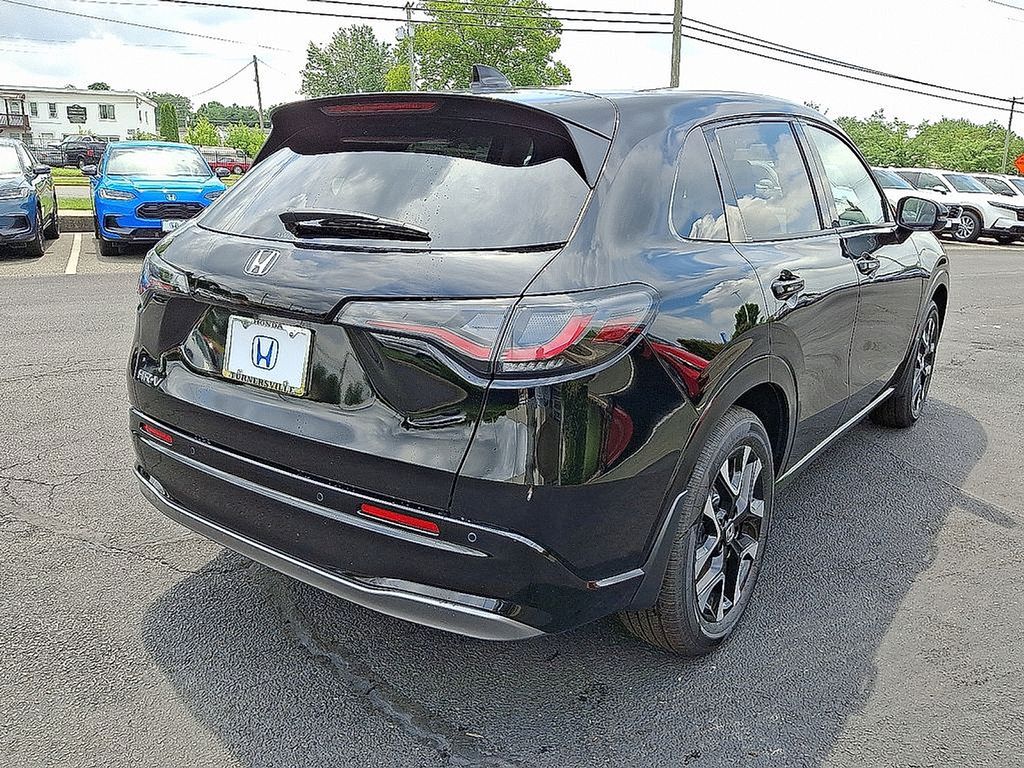 2026 Honda HR-V EX-L photo 4