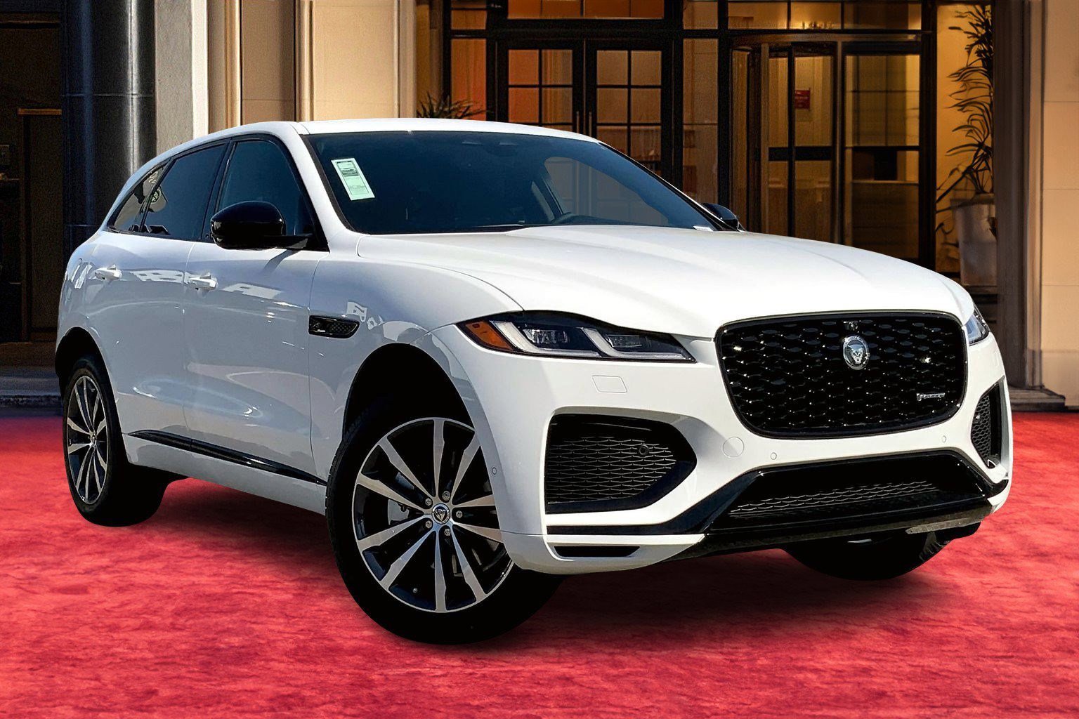 2025 Jaguar F-PACE P250 R-Dynamic S photo 2