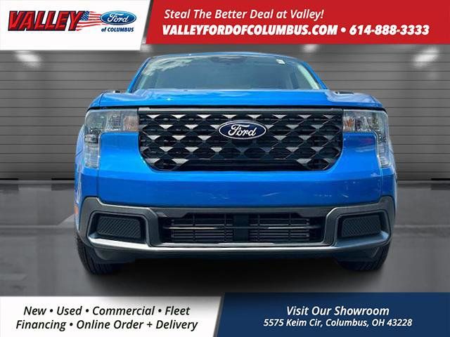 2025 Ford Maverick XLT photo 2