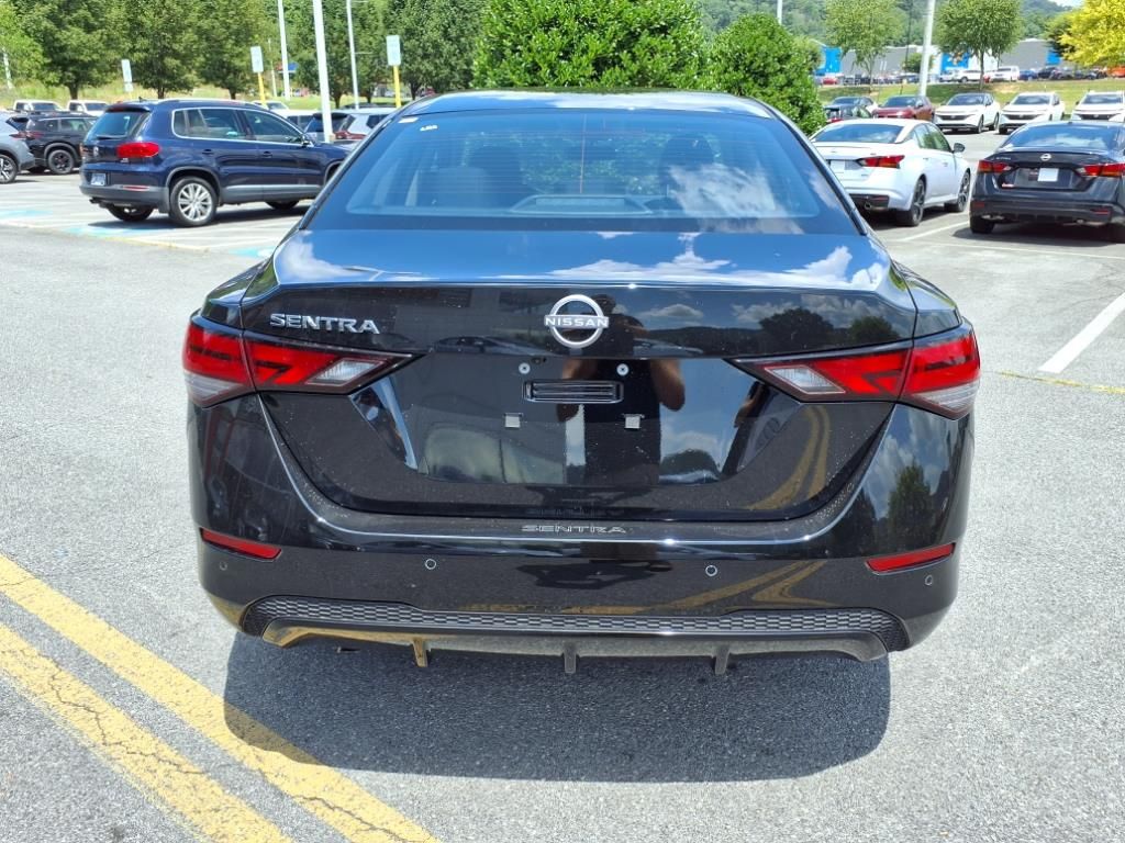2025 Nissan Sentra S photo 4
